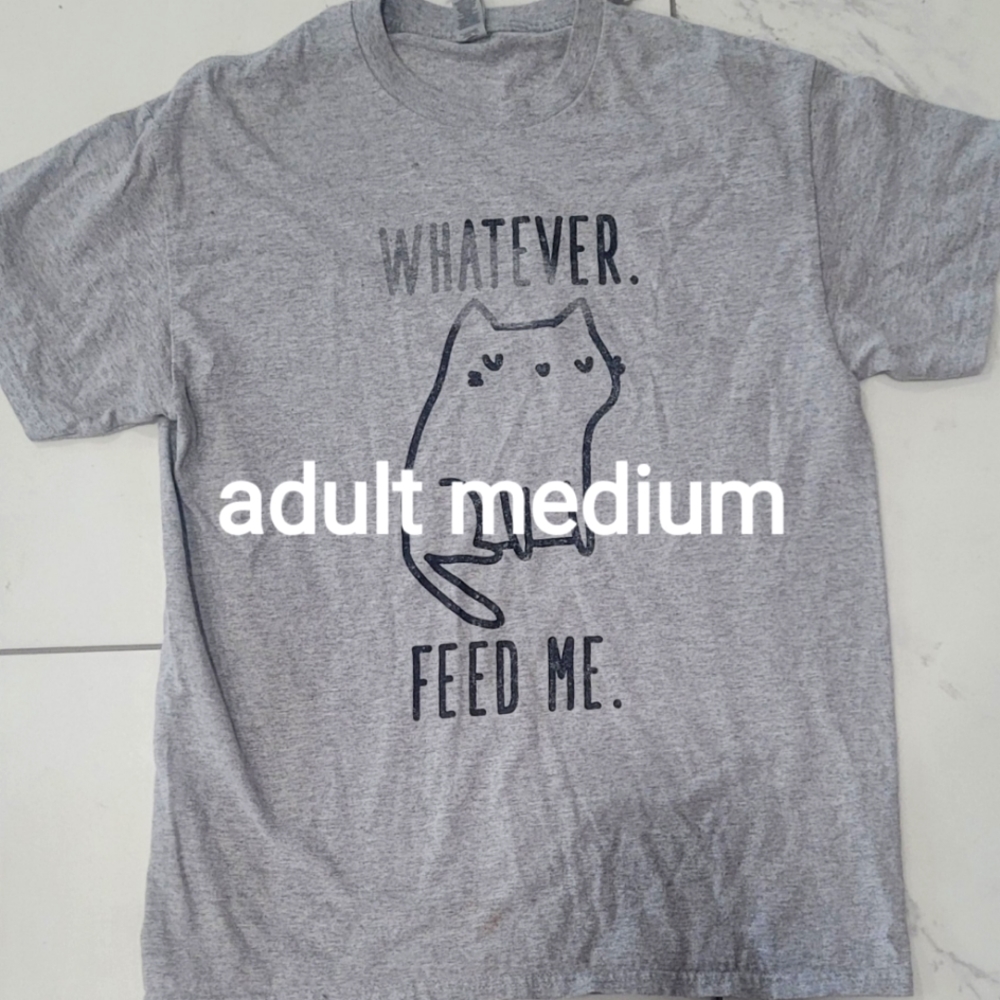 Gildan TShirt adult medium